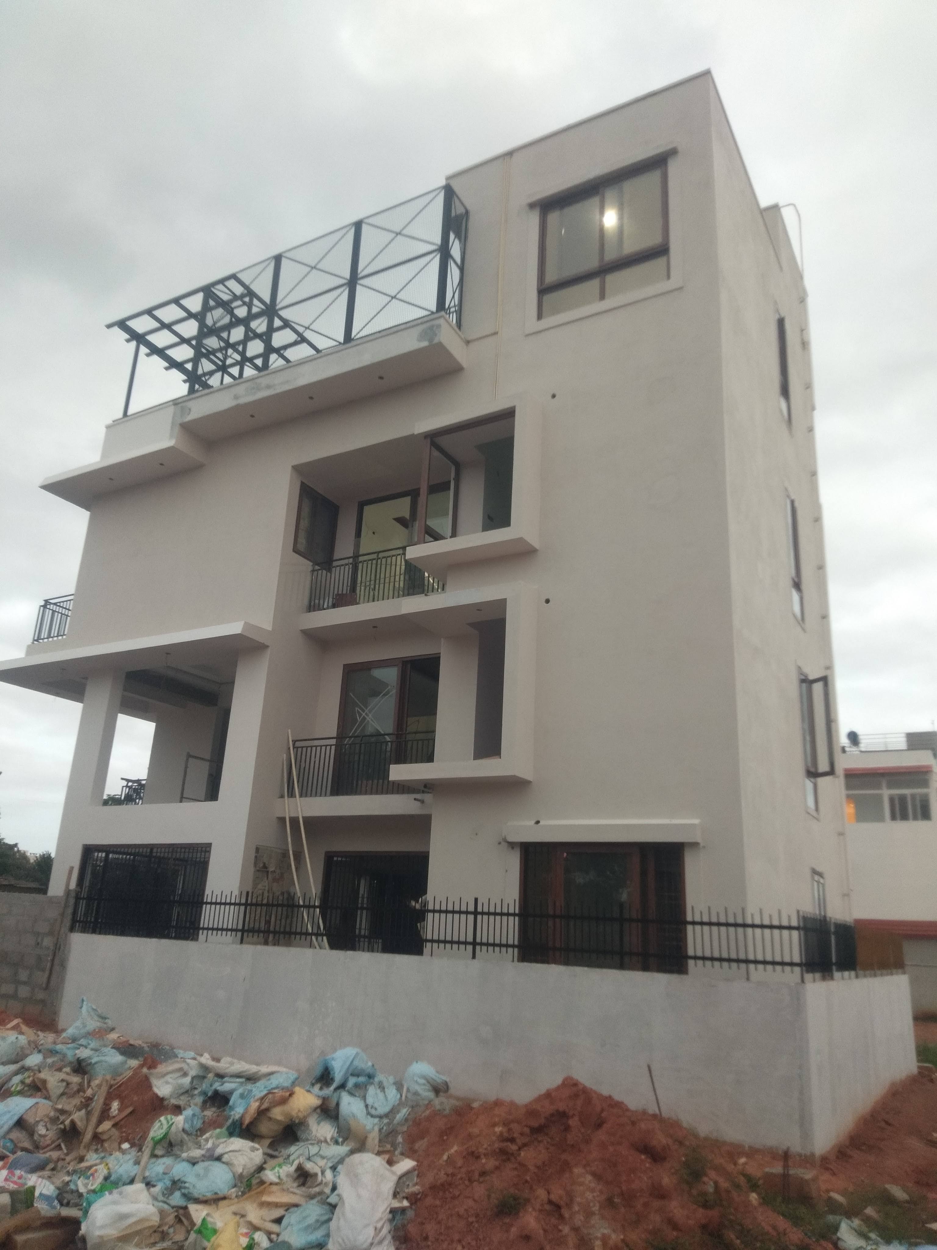 Exterior painting product image