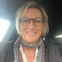 2800+ "Sharron _" profiles