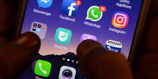 Hierbei sind vor allem die usa betroffen. Facebook Instagram Und Whatsapp Stundenlang Nicht Erreichbar Storung Argert User Mz De