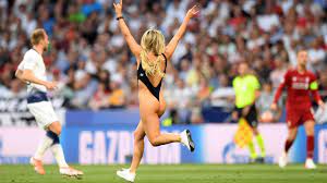 Bombshell champions league pitch invader kinsey wolanski fined $17,000 by uefa. Kinsey Wolanski Instagram Champions League Streaker X Rated Website Vitaly Uncensored Daily Telegraph
