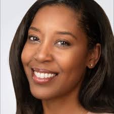 Kara Willis's Instagram, Twitter & Facebook