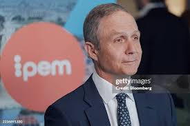 107 Anthony Berman Stock Photos, High-Res Pictures, and Images