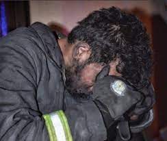 صور تخرس الألسنة رجال الدفاع المدني يحترقون حفاظا على أرواح الآخرين صحيفة صدى الالكترونية
