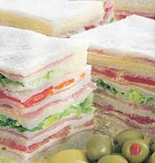 Pan De Miga Blanco Sandwiches De Miga Aperitivos Salados Recetas De Sandwich