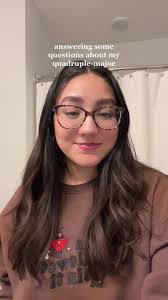 Vanessa Aiello's Instagram, Twitter & Facebook