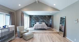 Minimal damage risks result from structural preparation and applied engineering of core material components. The Best Wood Flooring For Basements