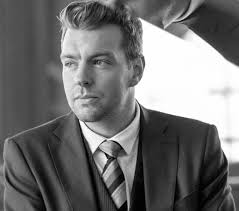 The ART of Igniting Freedom, Courage and Healing with Guest Carlton Wilborn  and Musical Guest Carl Bray