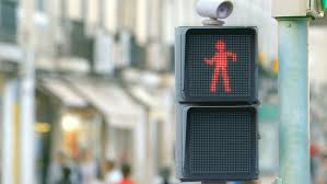 The Dancing Traffic Light Is A Concept By The Car Company Smart That Translates Human Dancing Into Real Time Movements On An Traffic Light Bbdo Traffic Signal