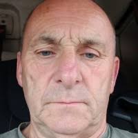 50+ "Martin Hutton" profiles