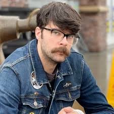 Heading home after a successful trip to Atlanta! After training 7 of our  new Drum Specialists yesterday, we spent the day at the main Atlanta Guitar  Center and did not have to