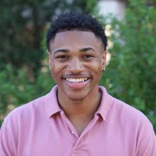 18 Mammoths Win Fulbright and Critical Language Scholarships