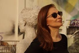 Για την μητέρα του φιλαρέτη κομνηνού μίλησε στον γρηγόρη αρναούτογλου ο ηθοποιός γιώργος παπαγεωργίου. Proswpo Toy Mhna Filareth Komnhnoy