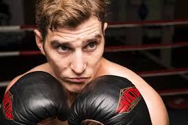 Canberra boxer Steve Lovett remains undefeated with 72-second knockout