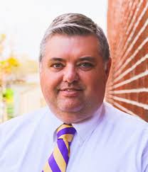 Donnie Holman's Instagram, Twitter & Facebook