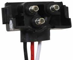 As you can see, there is now an added dedicated neutral. Right Angle 3 Wire Pigtail For Optronics Trailer Lights 3 Prong Pl 3 Plug 10 Lead Optronics Accessories And Parts A47pb