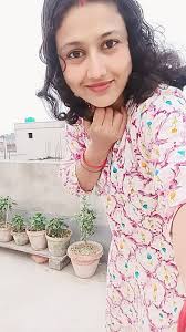 Wishing each other a good morning