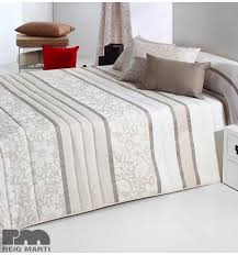 Couvre Lit Matelasse Jacquard Et Ses Housses Coussins Eliot Beige Couvre Lit Petite Chambre Moderne Decoration Maison