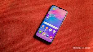 Samsung Galaxy M30 review: The reliable ...