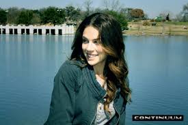 She has portrayed xneen in the crisis on infinite earths crossover event. Melanie Merkosky