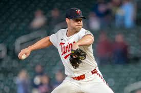 Yankees Select Justin Topa