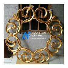 Harga kaca per meter terbaru dan termurah dilengkapi daftar harga kaca ukuran 2mm, 3mm, 5mm, 8mm &10mm untuk jenis kaca polos, riben biasanya kaca cermin digunakan untuk pelengkap furniture seperti lemari dan meja rias. Pigura Kayu Ukiran Jepara Molduras Madera