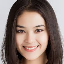 Freshkon Alluring Eyes colored contacts