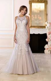 Maybe you would like to learn more about one of these? Meerjungfrau Brautkleid Mit Neckholder Ausschnitt Stella York