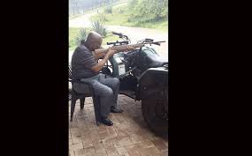 But minutes before the deadline, zuma, 79, left his nklandla home in a convoy of vehicles to an unnamed jail in. After Arrest Warrant Issued Zuma Tweets Image Of Himself With Rifle