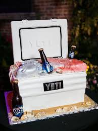 17 Epic Groom S Cake Ideas Crumble Cake Grooms Cake Grooms Cake Hunting