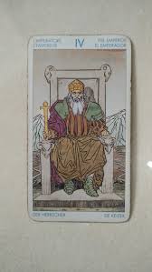 Bagai mana cara membaca arti simbol dalam sebuah kartu tarot dan bagaimna? Cara Baca Arti Tarot Panduan Lengkap Cara Membaca Kartu Tarot Dan Artinya Mbahmijan Cara Pembagian Kartu Tarot Cara Pengocokan Kartu Tarot Gimana Caranya Meramal Dengan Kartu Tarot Risaffalsa