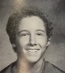 Tennis player acts like an idiot! What else is new? Another “spoiled brat”  story! American tennis player Tristan Boyer kicked off at chair umpire Nick  Flentie after losing in the first round