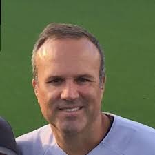 Lisandra Gomez Email & Phone Number