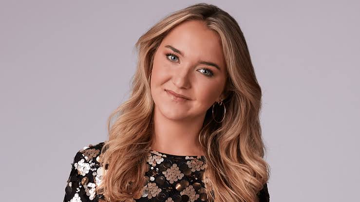 Demi glijdt steeds verder af in GTST: slikt nu ook designerdrugs |  GTSTCourant