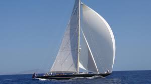 Welsh sailor bleddyn môn is part of ben ainslie's ineos team uk for the 36th america's cup in new zealand. 6 Famous America S Cup Yachts Where Are They Now