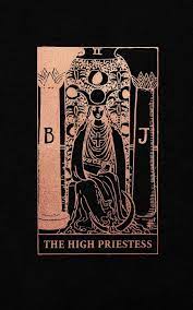 Beautiful dusty rose coloured velvet lined with antique gold dupion silk. The High Priestess Tarot Card Journal Black And Rose Gold College Ruled Tarot Card Notebook 5 X 8 Tarot Card Notebooks 9781088748459 Amazon Com Books