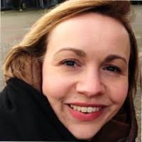 Een bescheiden mijlpaal maar ik noem hem graag: vandaag een jaar in dienst  bij Gemiva. En ja, ik hang de slingers op want wat ben ik op twee fijne  werkplekken terecht gekomen!