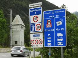Als transitroute muss auch die a13 durch die laufenden anstrengungen zur verkehrsverlagerung entlastet werden. Mautgebuhr Und Vignettenpflicht Regeln Fur Osterreich Schweiz Kroatien Italien Auto