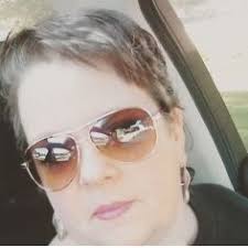 Tara Bauer (Taralyn1438)