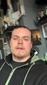 Rob Starr's Instagram, Twitter & Facebook