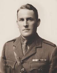 File:Captain Bruce McLeod photograph (1920).jpg