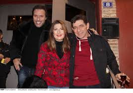 «το παιδί μου ήταν καμπουριαστό. Spania Dhmosia Emfanish Gia To Prwhn Zeygari Ths Sooympiz People Amp Style Eidhseis