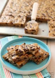 Chocolate Chip Banana Bars Are A Simple Delicious Ripe Banana Recipe That S Eve Banana Recipes Easy Banana Dessert Recipes Banana Recipes Without Baking Soda