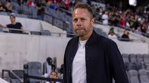 'Scandal': LAFC coach Dos Santos slams MLS schedule amid CCC hunt
