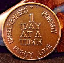 He walks through the day with his head held high and designed by local artist, michael s., the camel coin is an inspiration to us all. Keyrings Alcoholics Anonymous Bronze Aa One Day At A Time Keychain Medallion Coin Camel Collectables Sloopy In