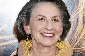 Girl's Night Out Ends in Hilarious Bush Plunge