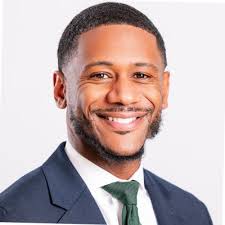 It was an honor to graduate this weekend with my Doctorate in Physical  Therapy while receiving the Outstanding Service and Citizenship Award.