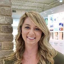 Kristi Sams's Instagram, Twitter & Facebook