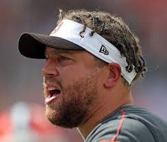 Pete Carroll reels in another former Seahawks coach to Raiders