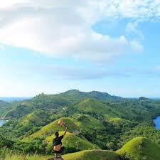 Gambar pemandangan danau dan pegunungan. Pemandangan Indah Gak Cuman Di Gunung Masih Ada Perbukitan Perbukitan Indah Di Indonesia