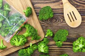 Sai come congelare i cavolfiori adeguatamente? Come Congelare I Broccoli Per L Inverno A Casa Senza Sbollentare